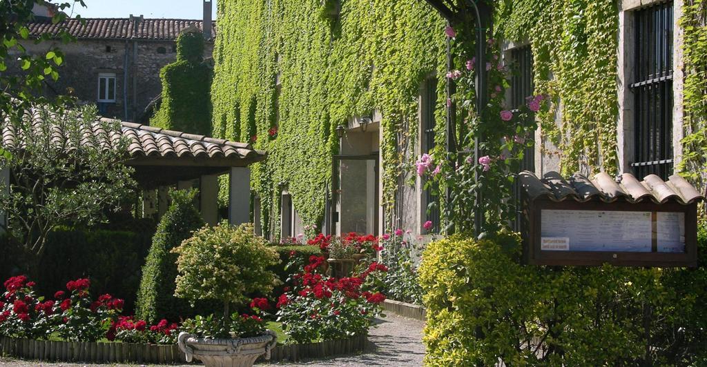 Logis Hotel Restaurant Les Norias Cazilhac  Bagian luar foto