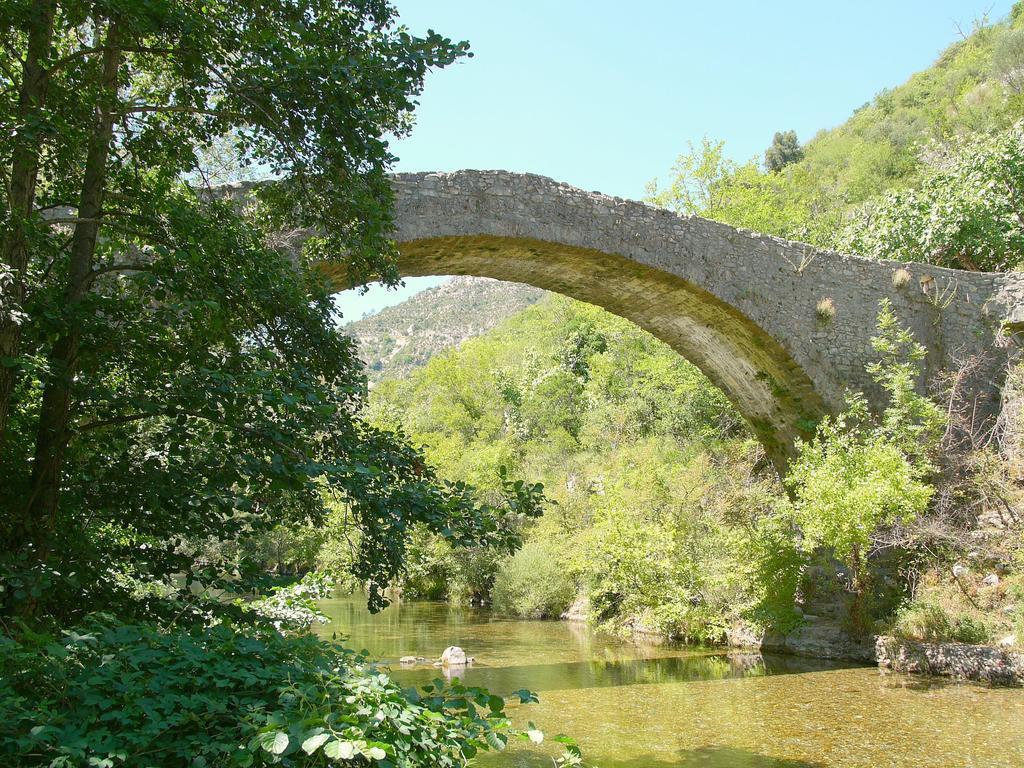Logis Hotel Restaurant Les Norias Cazilhac  Bagian luar foto