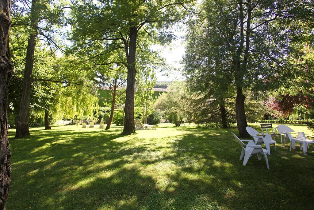 Logis Hotel Restaurant Les Norias Cazilhac  Bagian luar foto