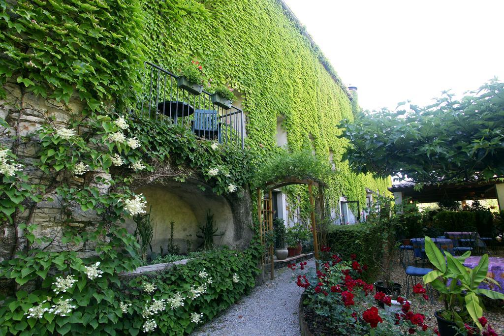 Logis Hotel Restaurant Les Norias Cazilhac  Bagian luar foto
